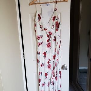 Beautiful Cream Maxi Dress with Roses